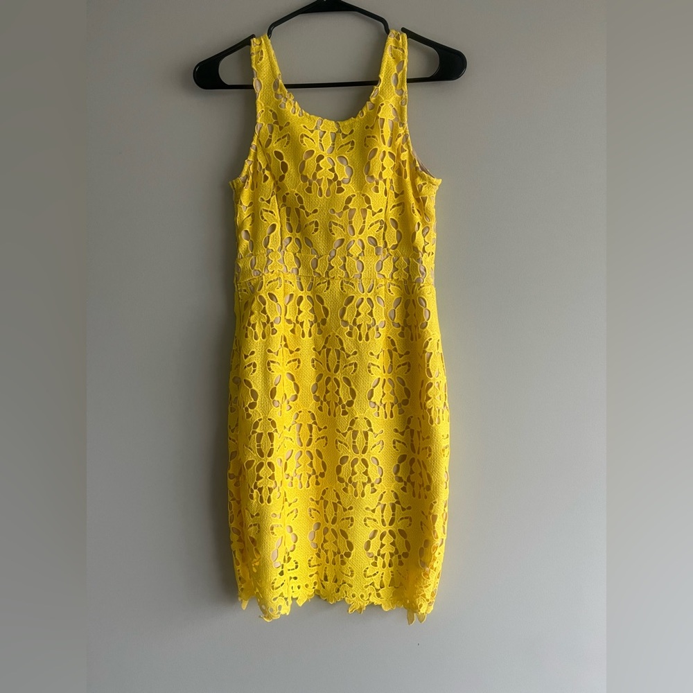 NWT Banana Republic lined lace dress bright yellow size 0P